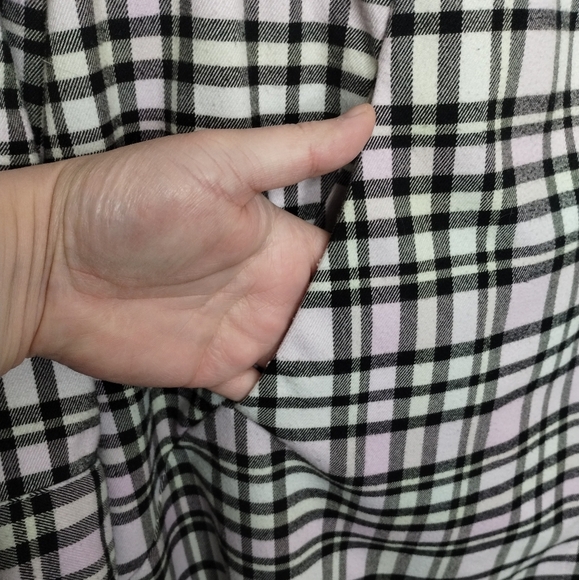 Torrid Flannel Hooded Anorak Coat Pink Ivory Black Plaid Jacket Women’s Size 0X - Picture 3 of 9